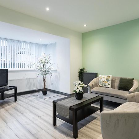 Fully Refurbished North Belfast Home 2 Kültér fotó