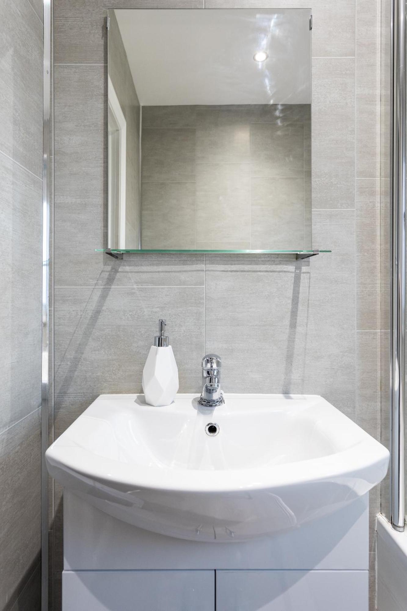 Fully Refurbished North Belfast Home 2 Kültér fotó