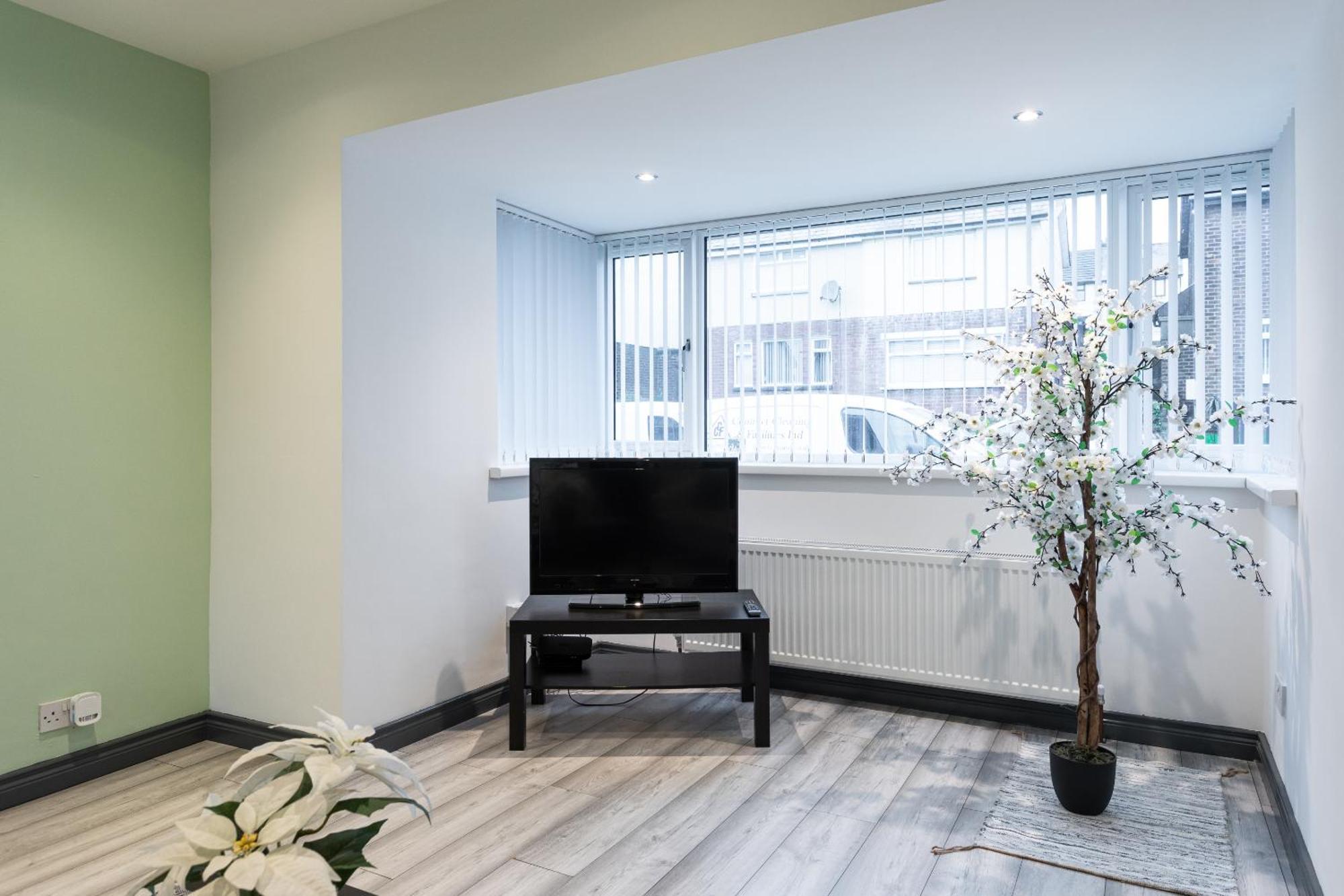 Fully Refurbished North Belfast Home 2 Kültér fotó
